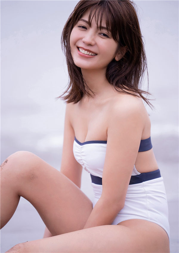 御姊气质最高！冲绳美女《南里美希》第二本写真集带来成熟慵懒风性感！