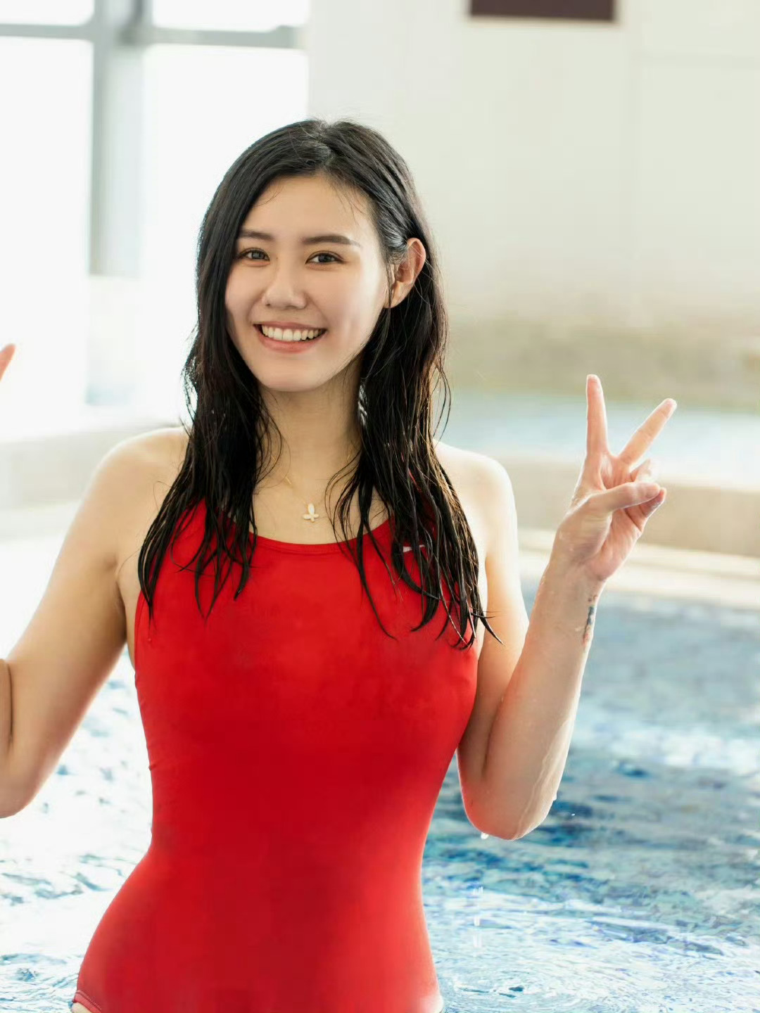 游泳运动员刘湘：健健康康，大大方方的性感，更添几分可爱