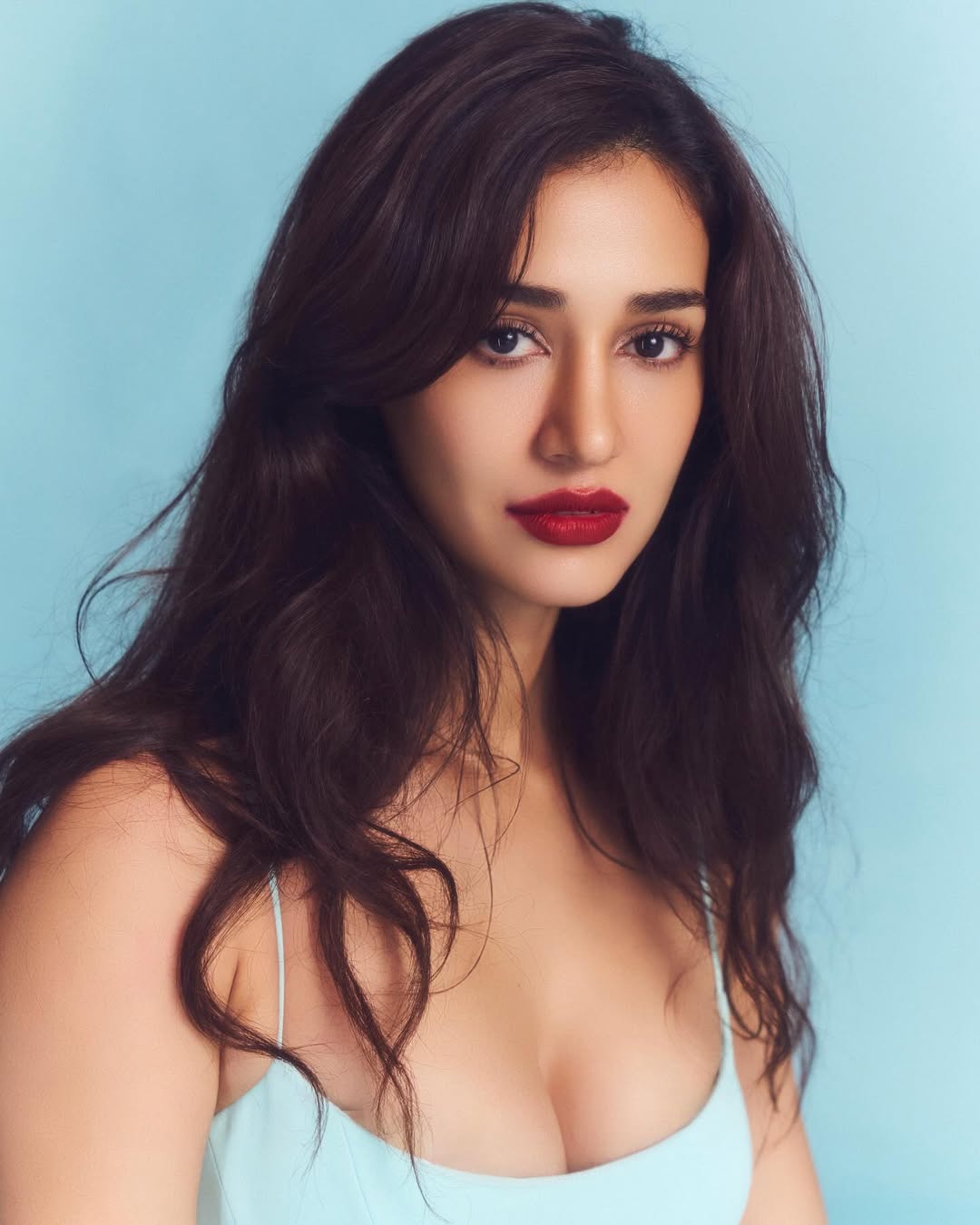 迪莎·帕塔尼（Disha Patani）用饱满曲线诠释成熟女人的性感魅力